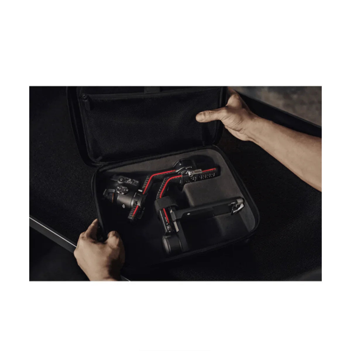 DJI RS 3 Pro Gimbal Stabilizer Combo at PROCAM | procam.com