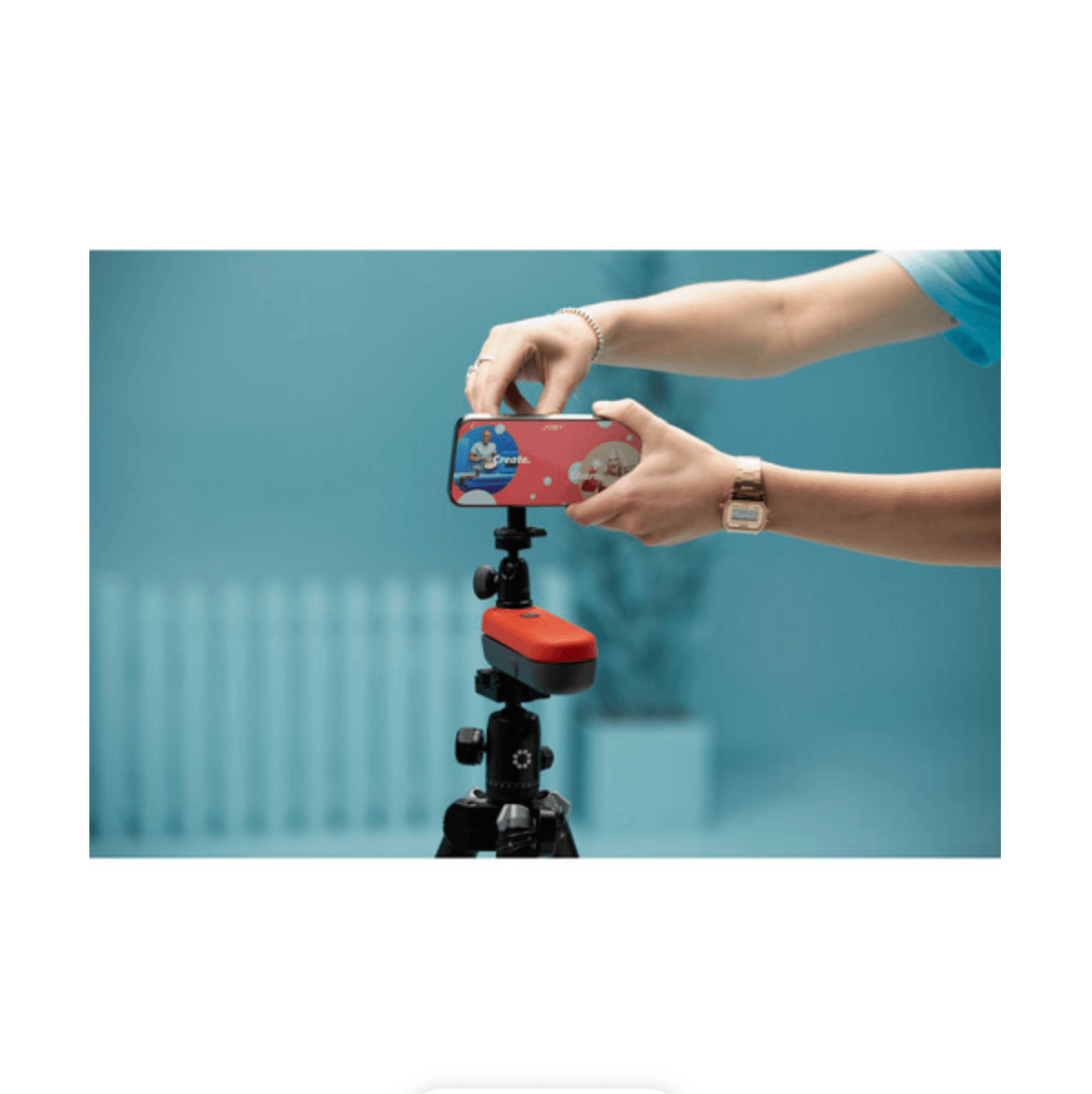 JOBY Swing Portable Electronic Smartphone Slider Complete Kit | PROCAM