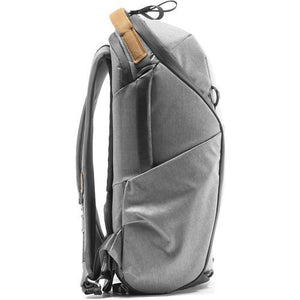 Peak Design Everyday Backpack Zip (15L, Ash) at PROCAM | procam.com