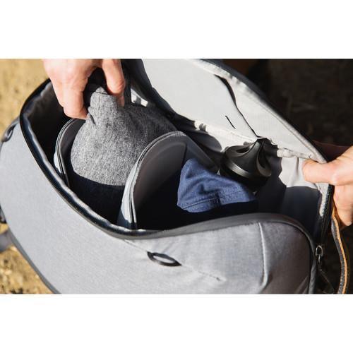 Peak Design Everyday Backpack Zip (15L, Ash) at PROCAM | procam.com