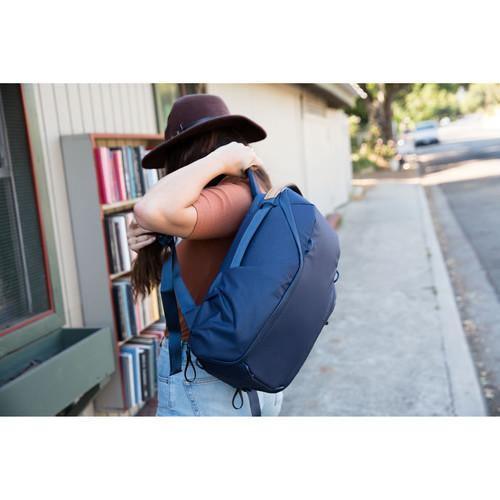 Peak Design Everyday Backpack Zip (15L, Midnight) at PROCAM | procam.com