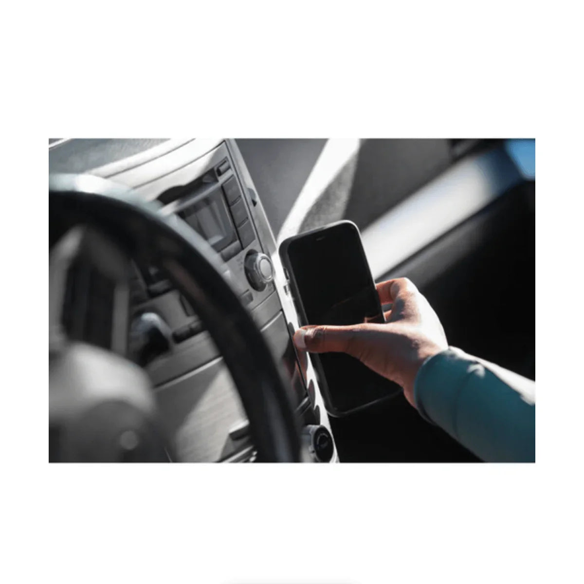Peak Design Mobile Magnetic Car Mount at PROCAM | procam.com