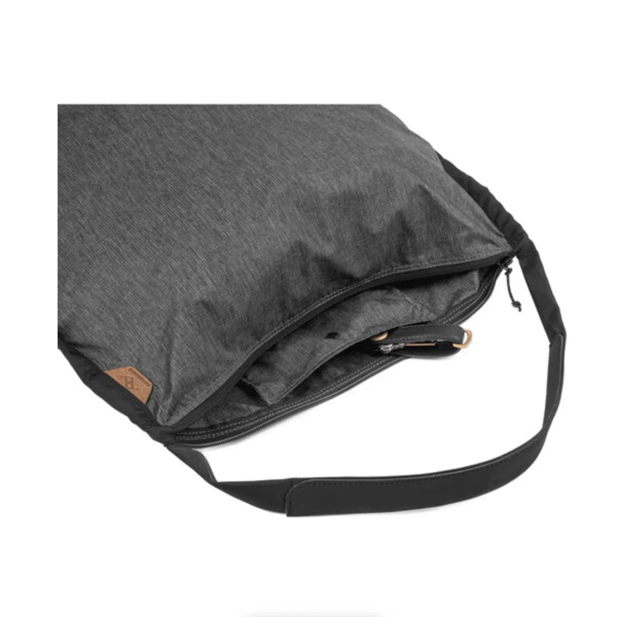 Peak Design Packable Tote (Charcoal) at PROCAM | procam.com