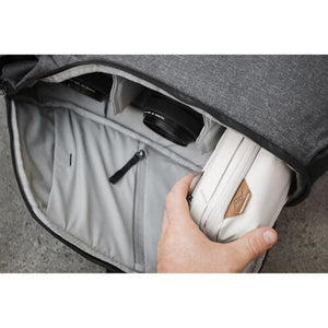 Peak Design Travel Tech 2L Pouch (Bone) at PROCAM | procam.com