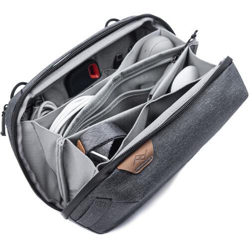 Peak Design Travel Tech 2L Pouch (Charcoal) | PROCAM