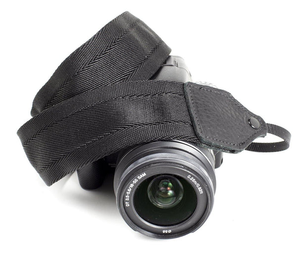 Perri's Leathers Ltd. 2" Padded Seatbelt Camera Strap (Black) | PROCAM