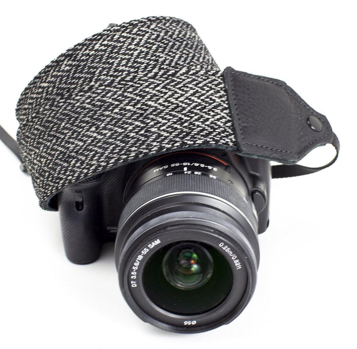 Perri's Leathers Ltd. 2" Wool Fabric Camera Strap (Gray/White) | PROCAM