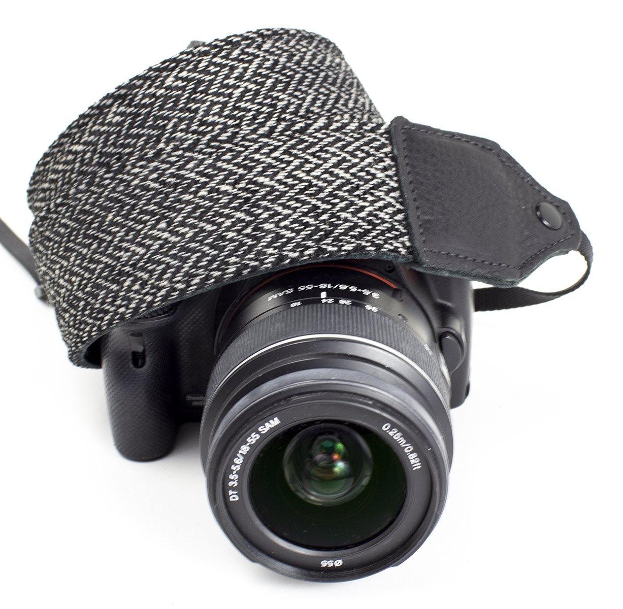Perri's Leathers Ltd. 2" Wool Fabric Camera Strap (Gray/White) at PROCAM | procam.com