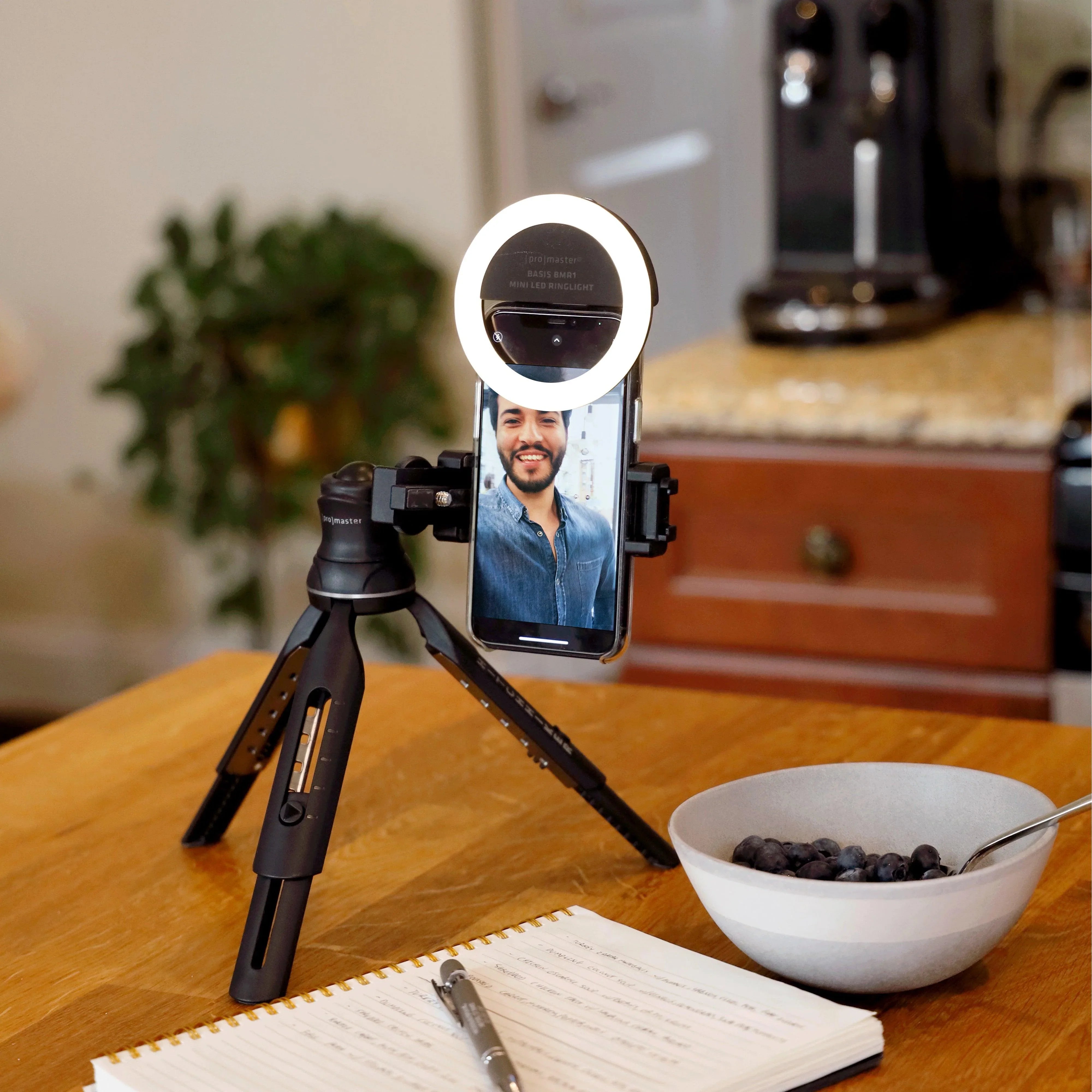ProMaster Basis BMR1 Mini LED Ringlight at PROCAM | procam.com