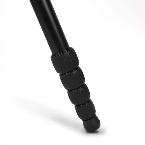 ProMaster XC-M 525K Professional Tripod Kit with Head (Black) at PROCAM | procam.com