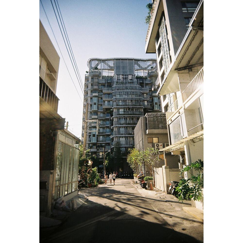 Reto Project Ultra-Wide & Slim 35mm Film Camera (Blue) | PROCAM