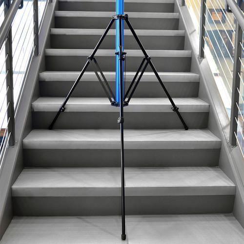 Savage MultiFlex Light Stand (10') at PROCAM | procam.com