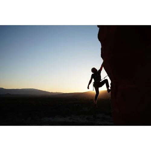 Sony FE 16-35mm f/2.8 GM Lens at PROCAM | procam.com