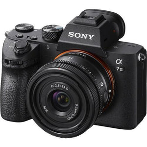Sony FE 24mm f/2.8 G Lens at PROCAM | procam.com
