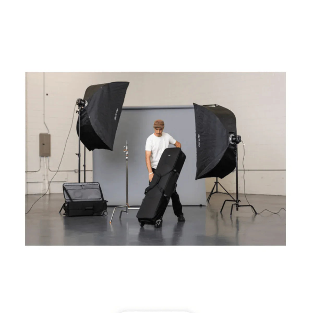 Think Tank Photo Stand Manager 52 at PROCAM | procam.com