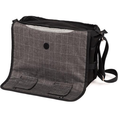 Think Tank Retrospective 30 V2.0 (Black) at PROCAM | procam.com
