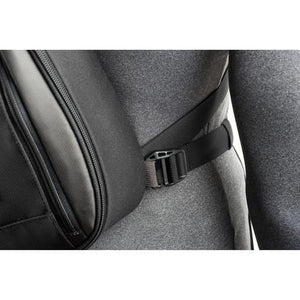 Think Tank TurnStyle 10 Sling Camera Bag V2.0 (Charcoal) at PROCAM | procam.com